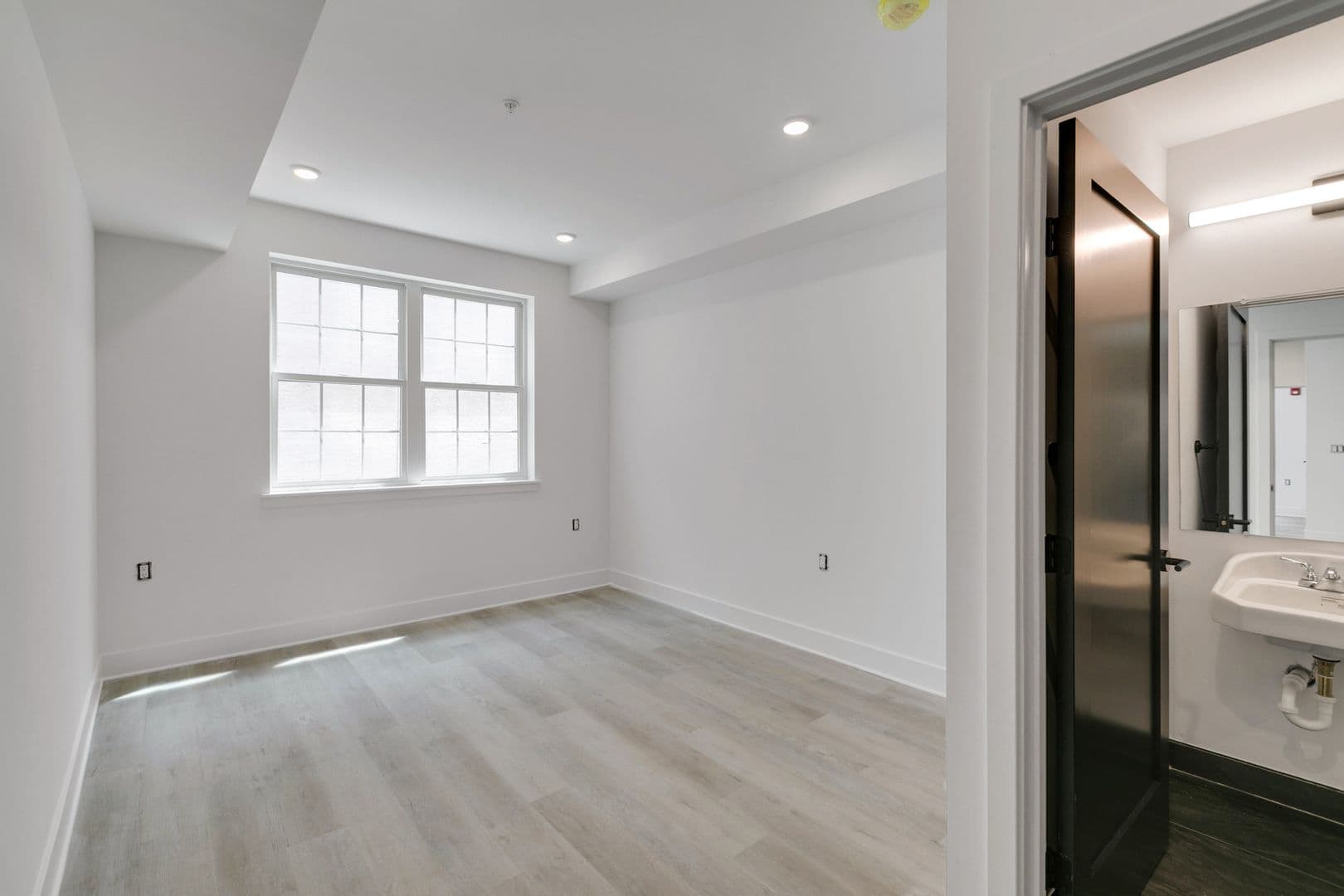 Philadelphia Apartment: 3051 Richmond St