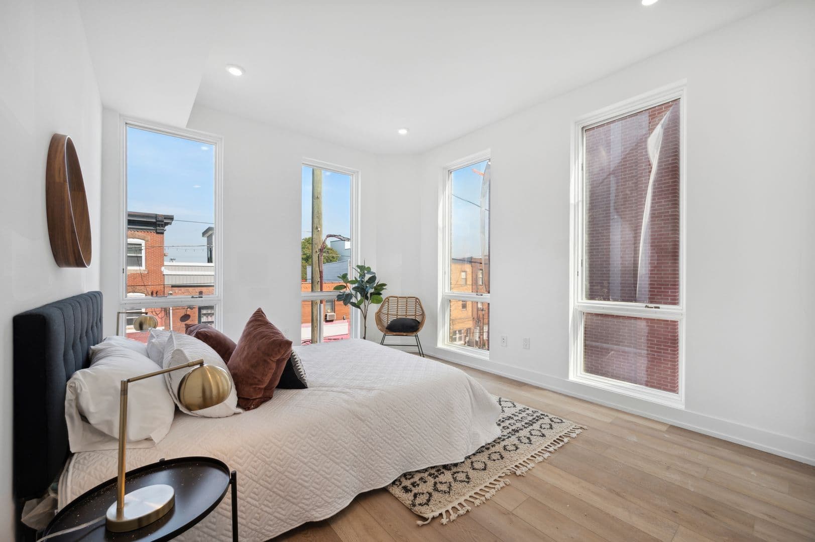 Philadelphia Apartment: 3039 Richmond St