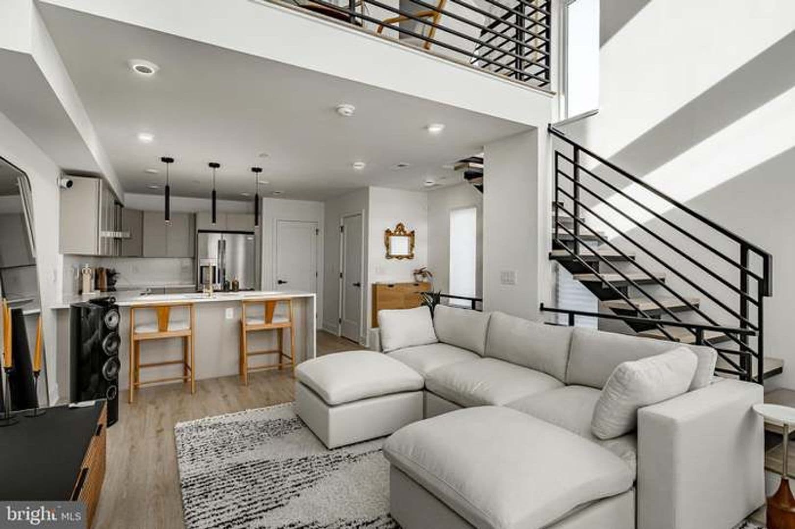 Philadelphia Apartment: 2607 E Boston St