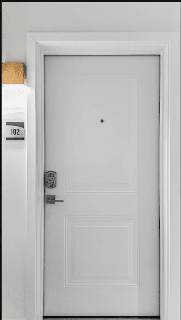 Philadelphia Apartment: 921 E Chelten Ave
