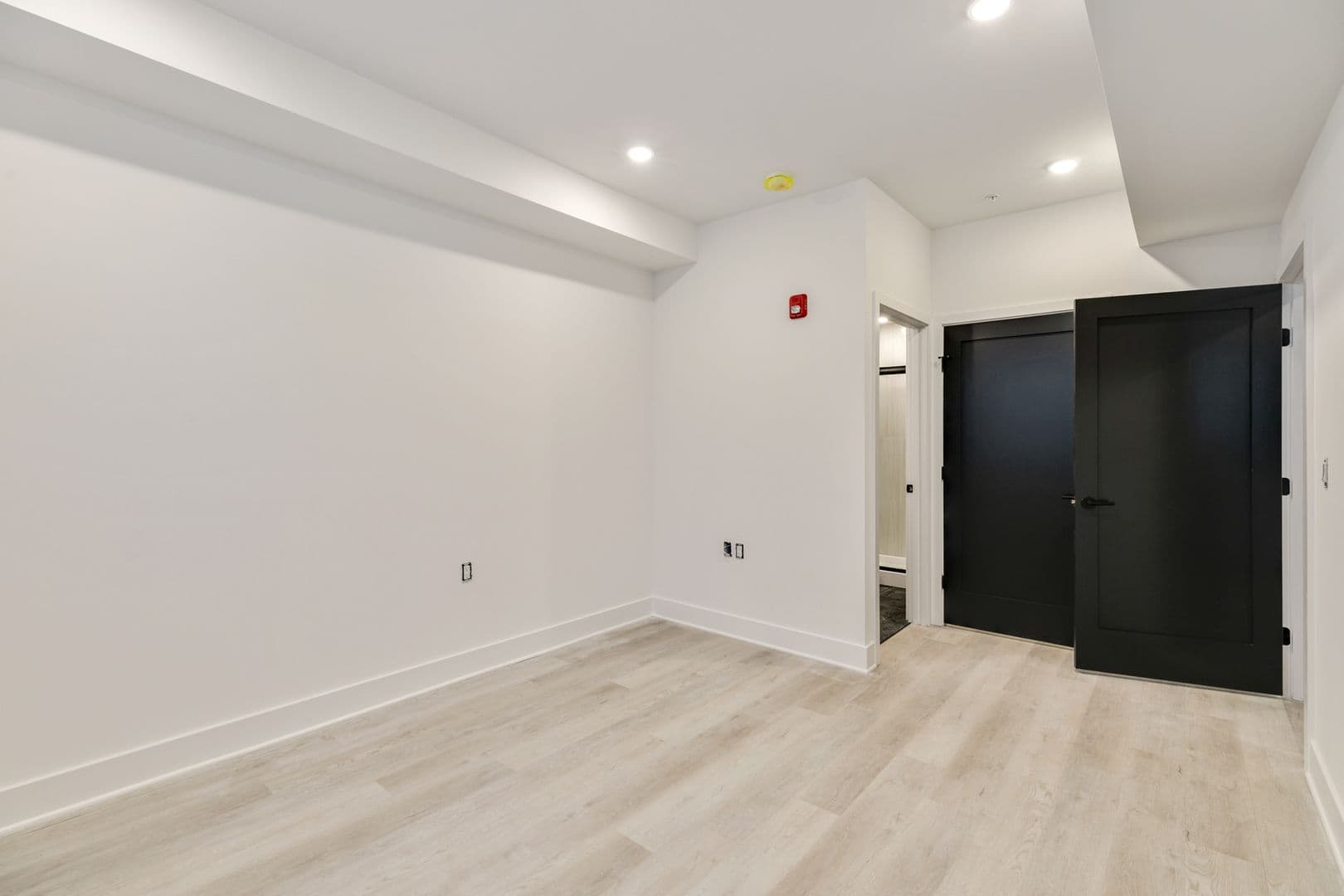 Philadelphia Apartment: 3051 Richmond St