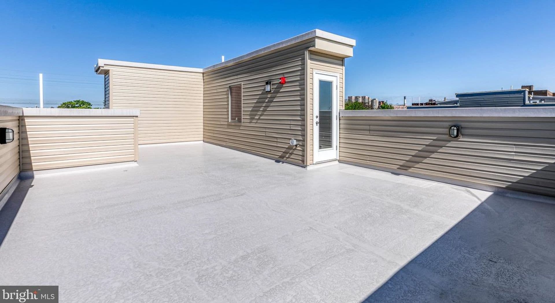 Philadelphia Apartment: 1506 N 8th St