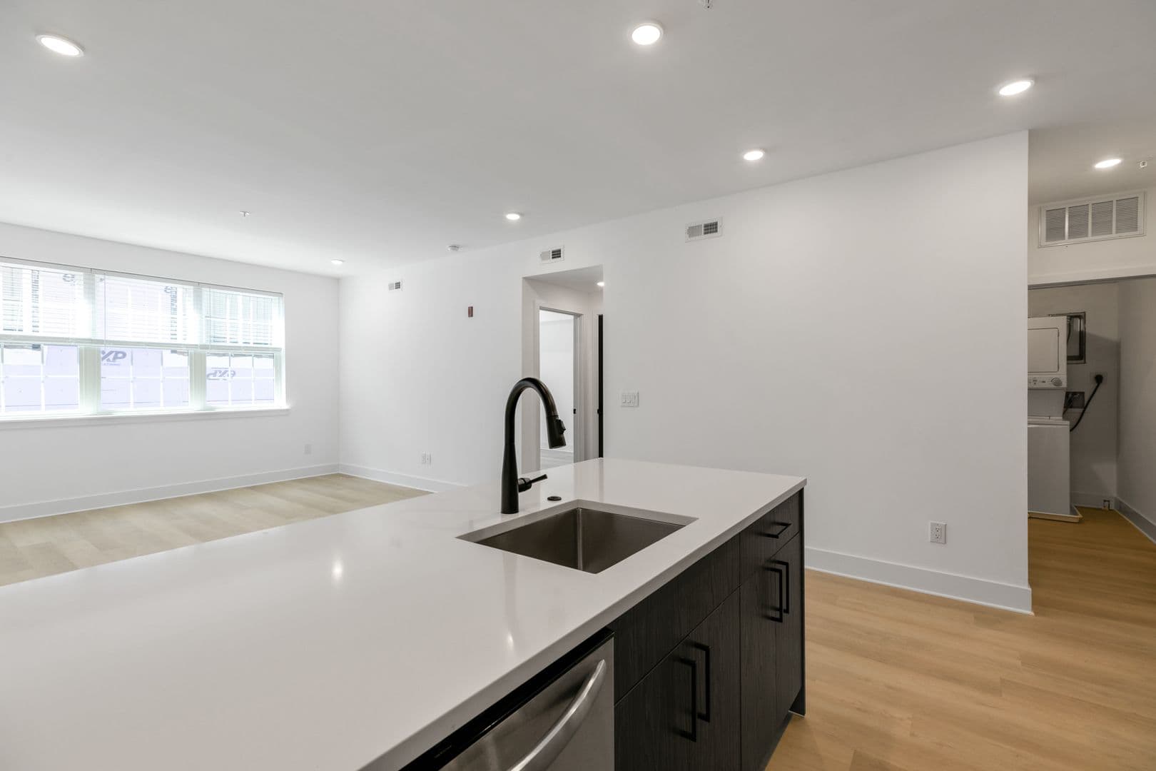 Philadelphia Apartment: 3051 Richmond St
