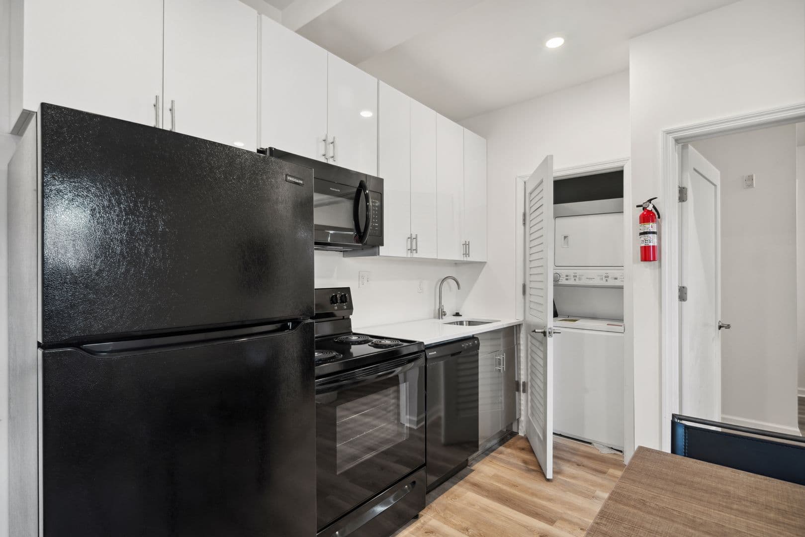 Philadelphia Apartment: 1532 N 16th St