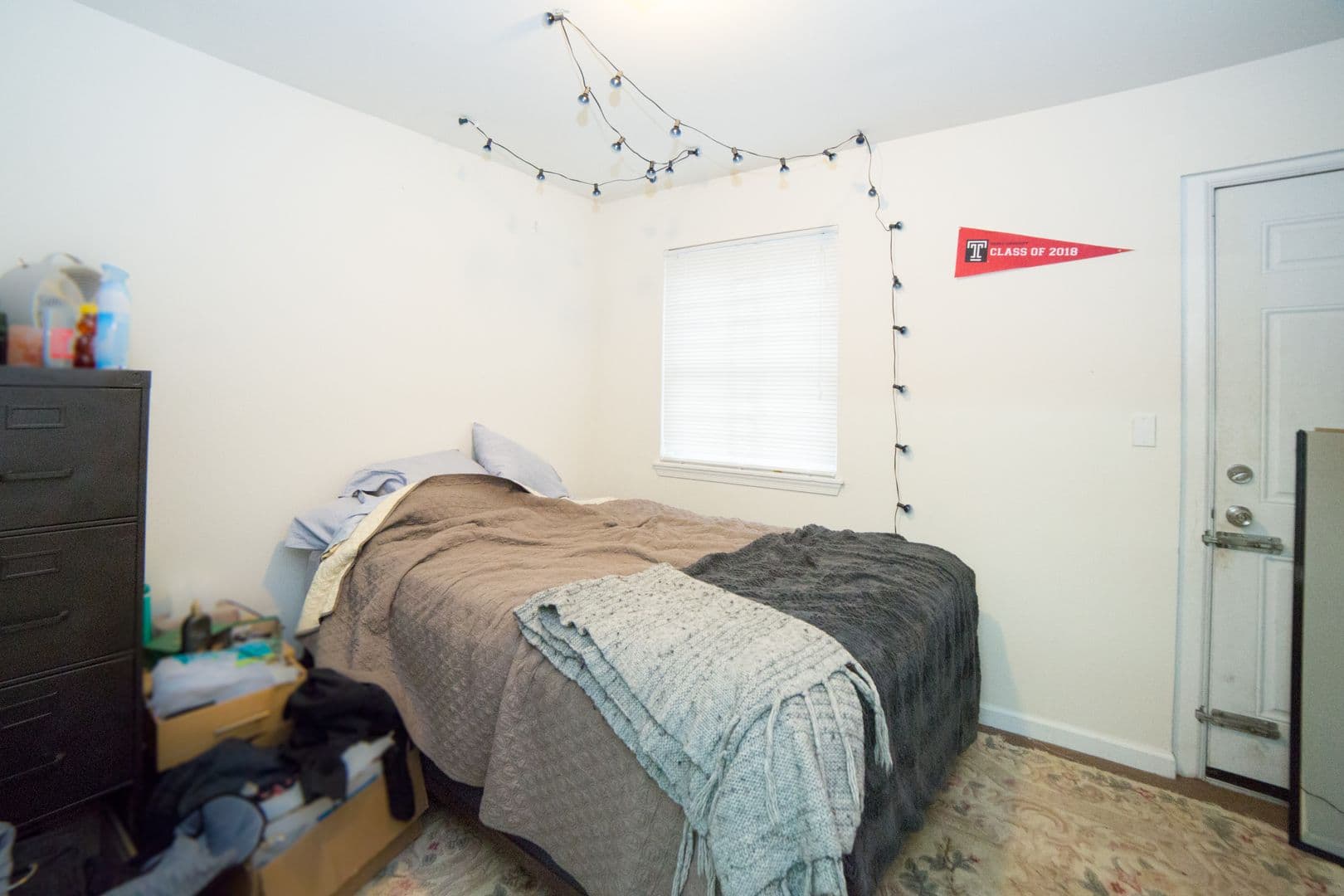 Philadelphia Apartment: 1836 Bouvier St
