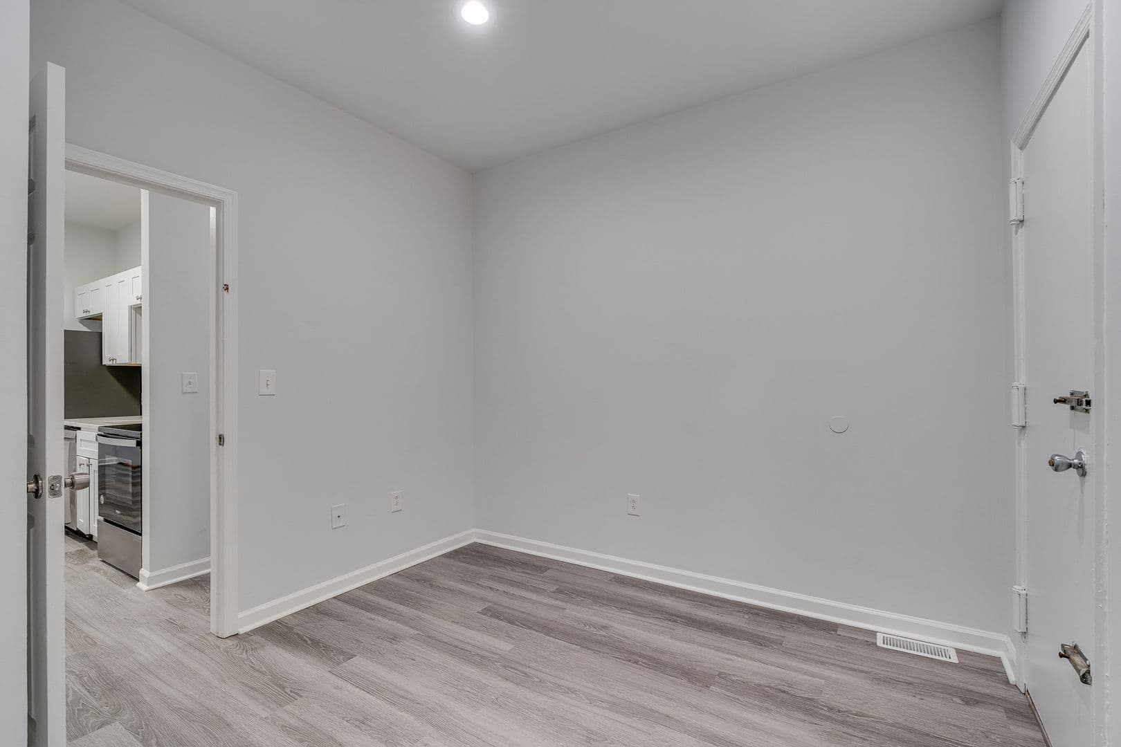 Philadelphia Apartment: 1914 N 17th St