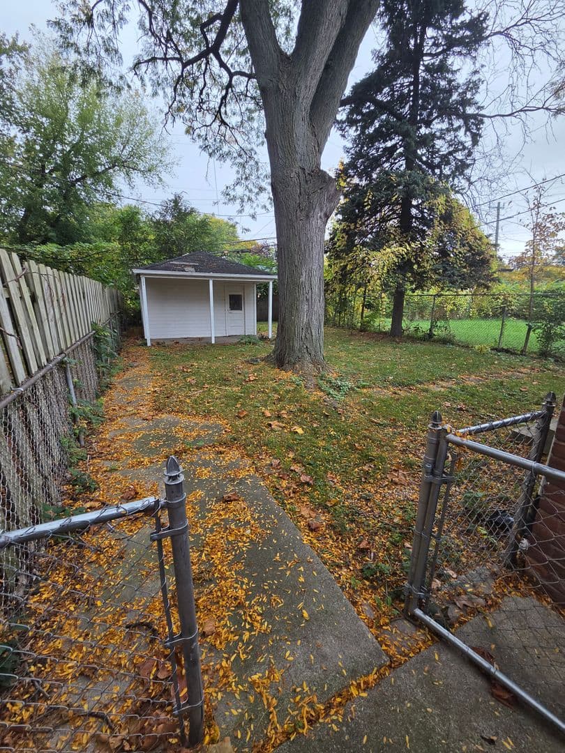 Detroit House: 11415 Bramell