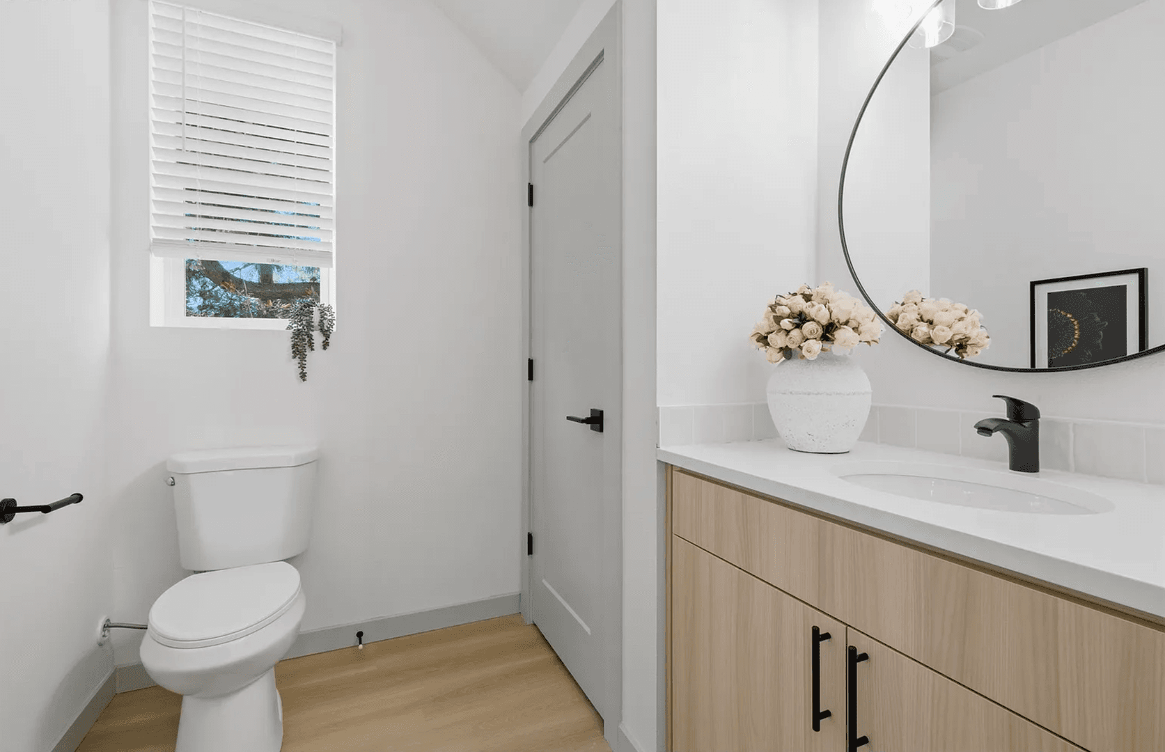 Portland Apartment: 7057 SE 60th Ave.