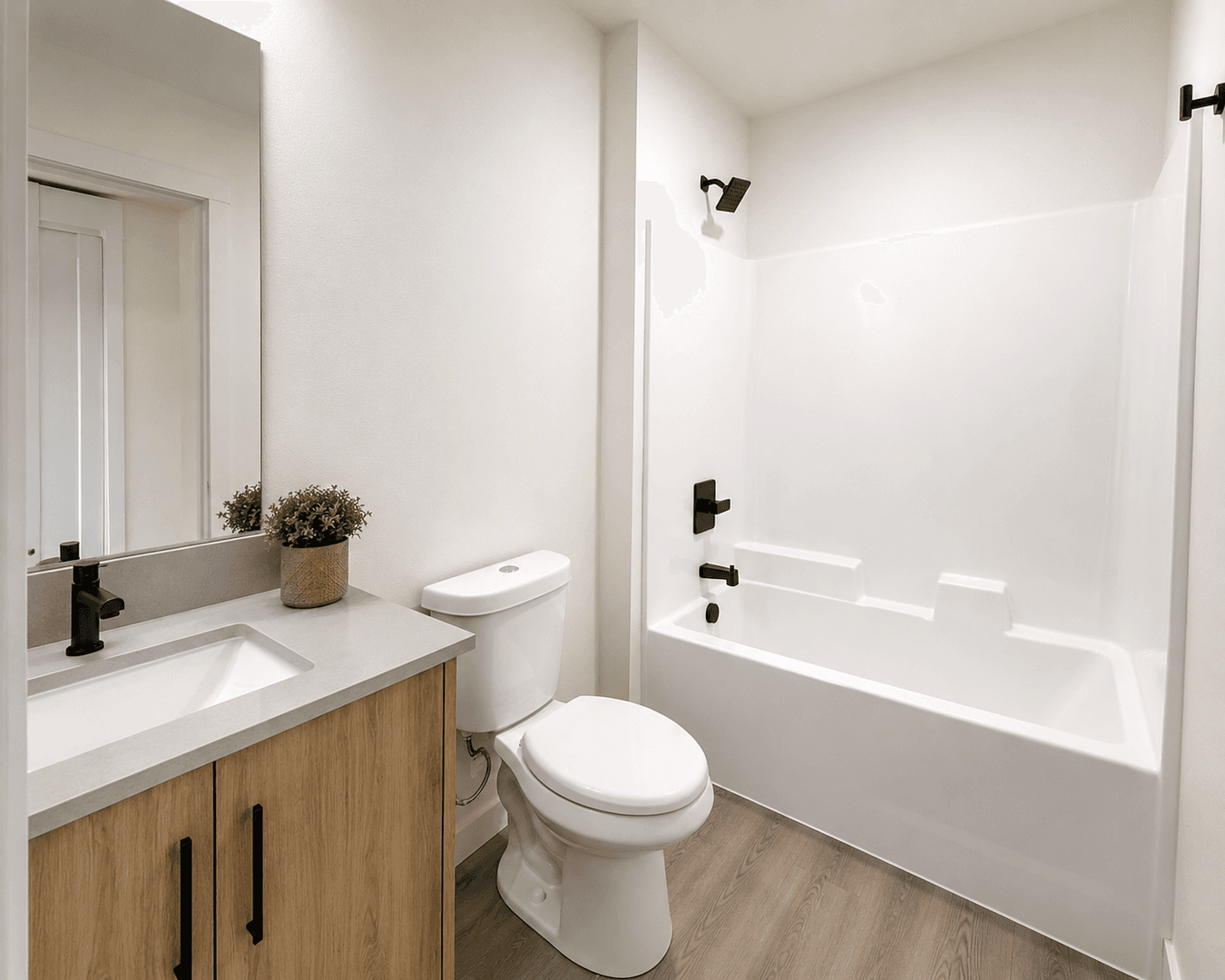 Portland Apartment: 2465 NE Alberta St.