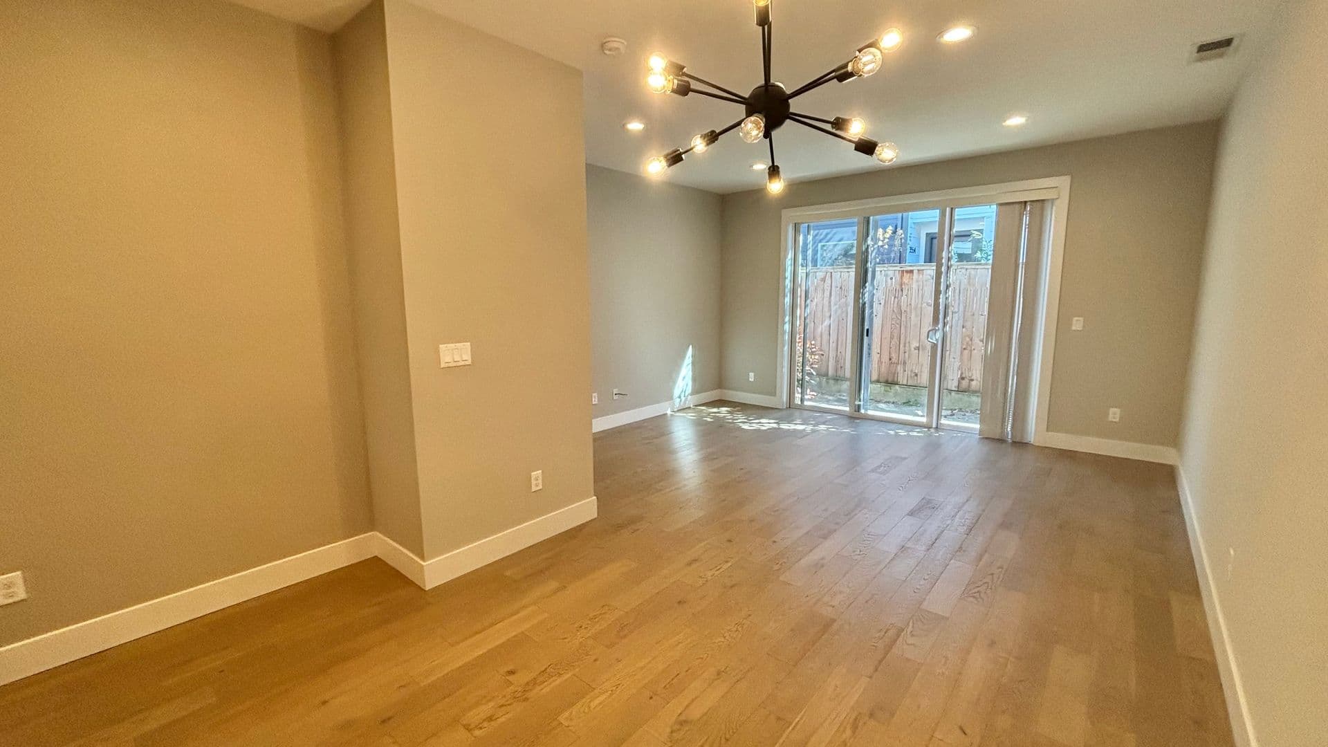 Portland Apartment: 3572-3588 NE Garfield Avenue