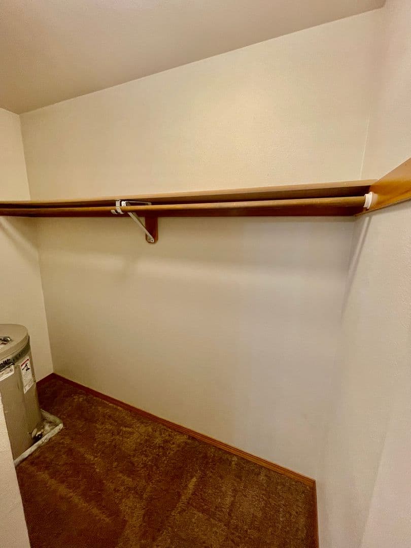 Portland Apartment: 3410-3414 SE 143rd Ave