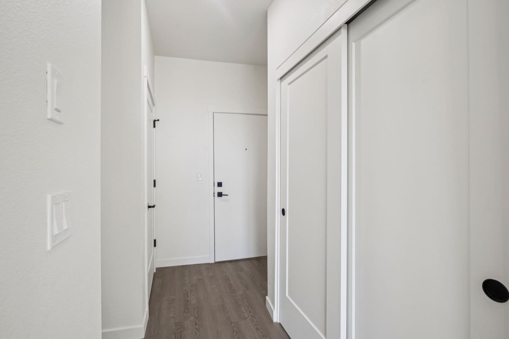Portland Apartment: 2465 NE Alberta St.