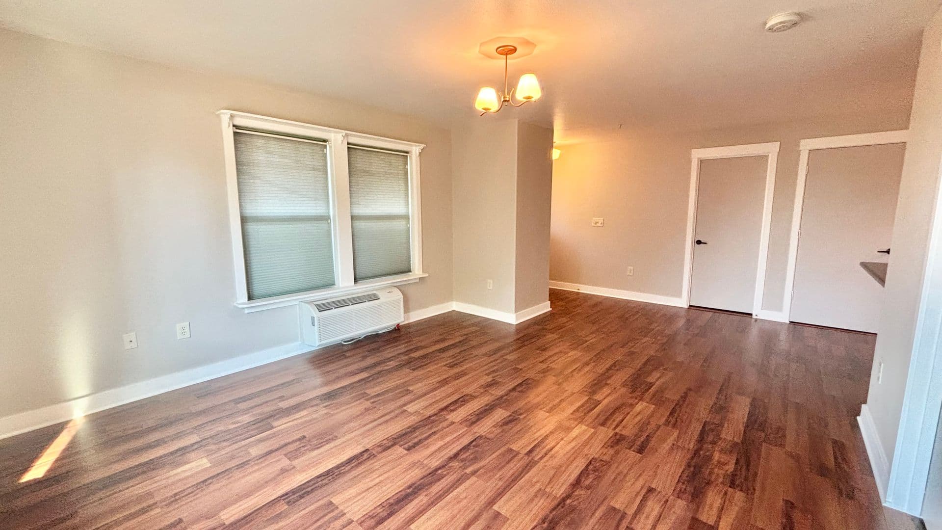 Portland House: 9817 NE Irving St. #216