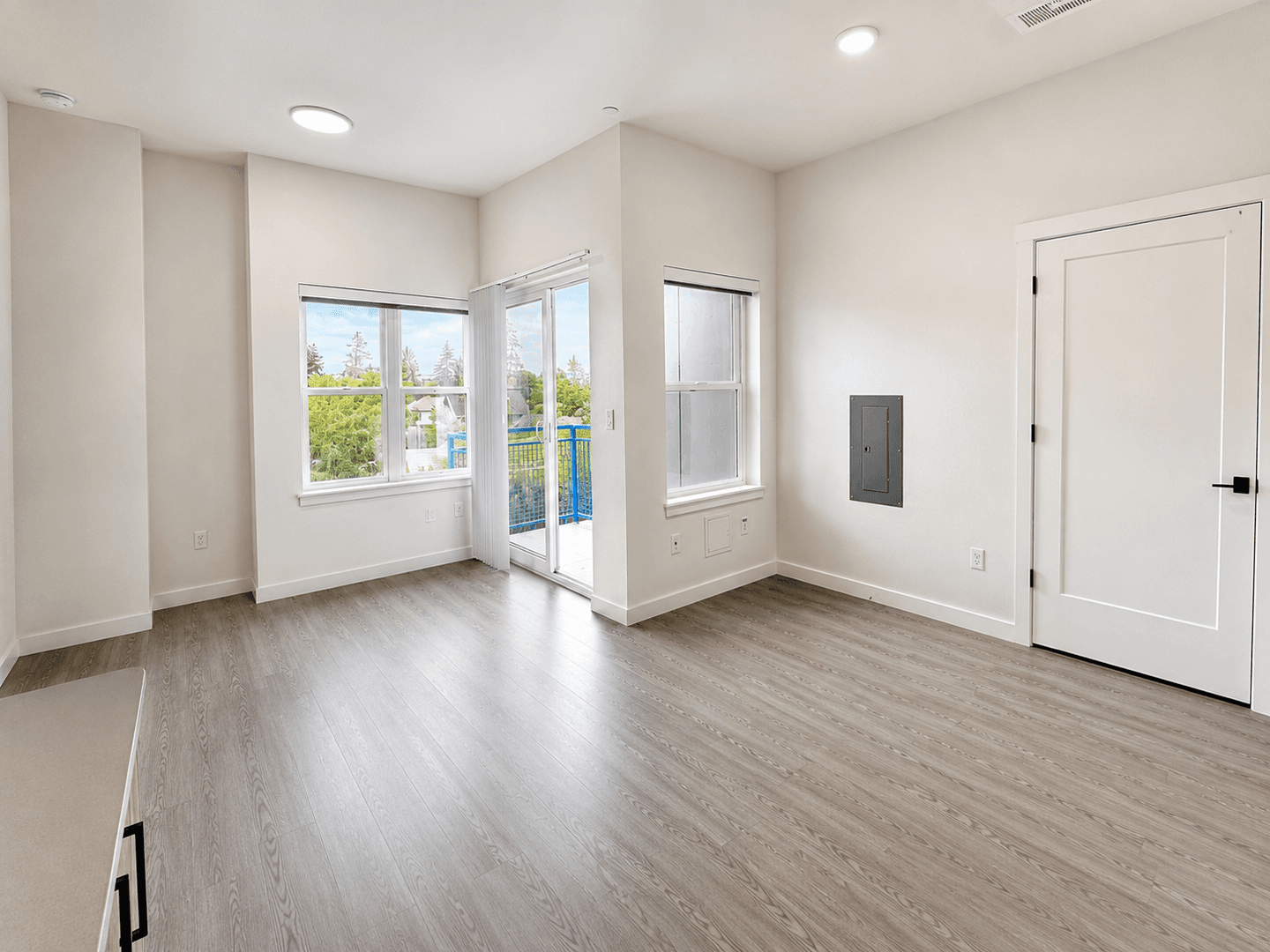 Portland Apartment: 2465 NE Alberta St.