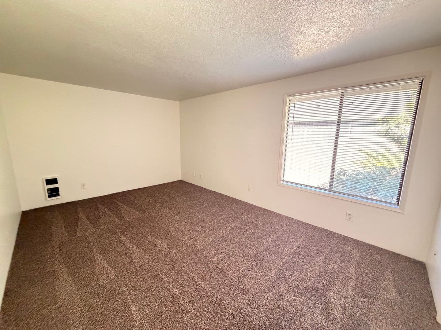 Lake Oswego Apartment: 6951-6957 SW Montauk Circle