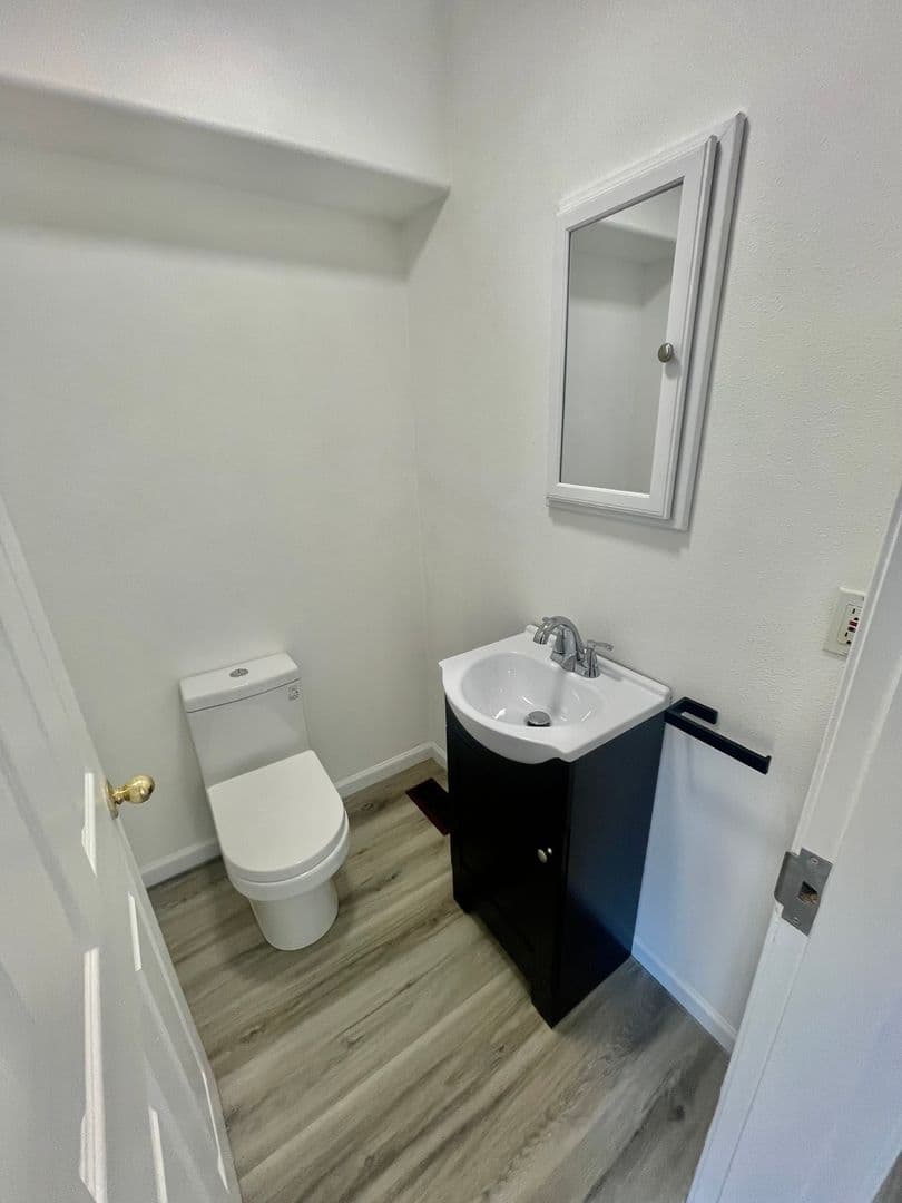 Portland House: 6107 NE 8th Ave.