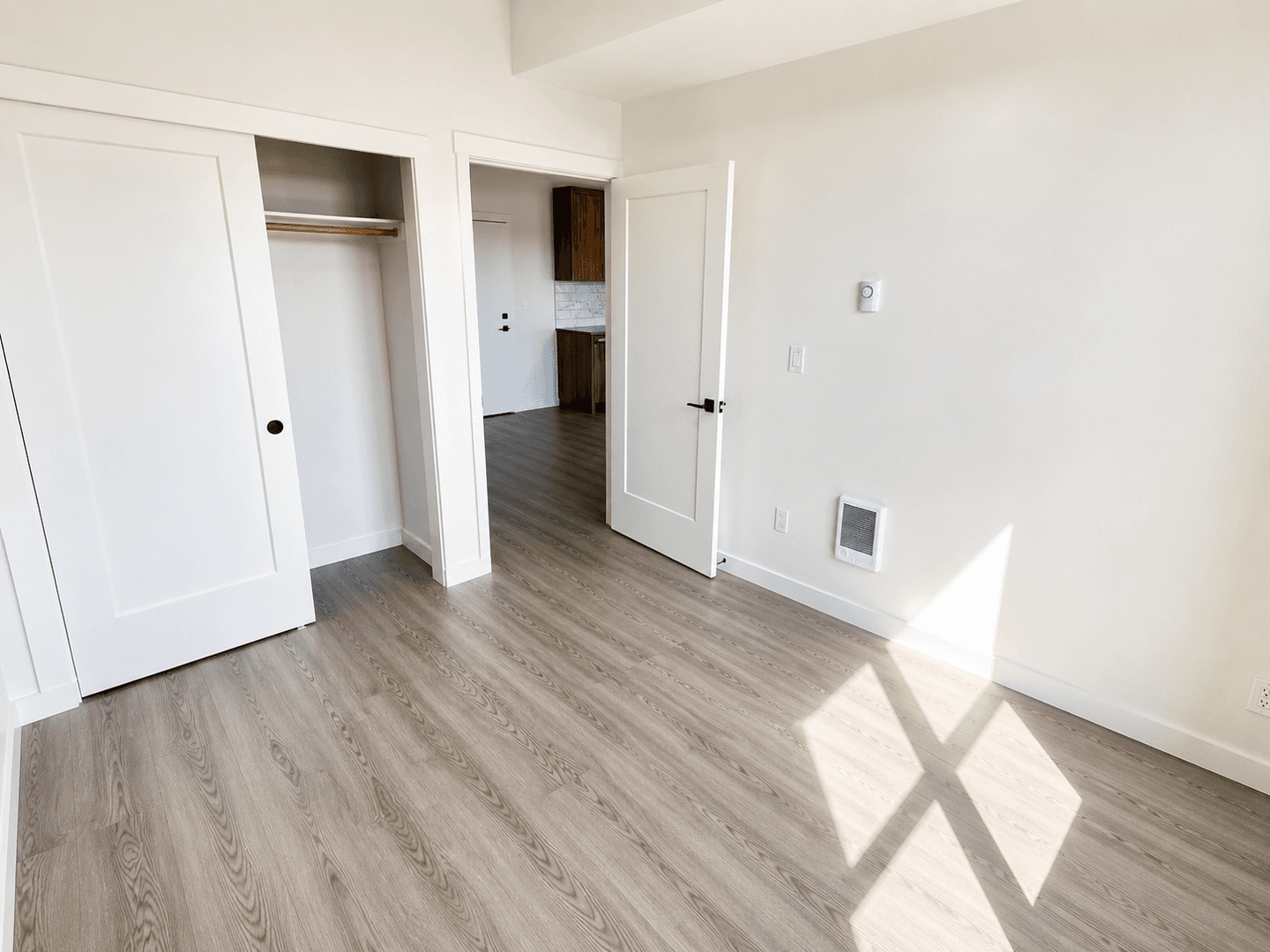 Portland Apartment: 2465 NE Alberta St.