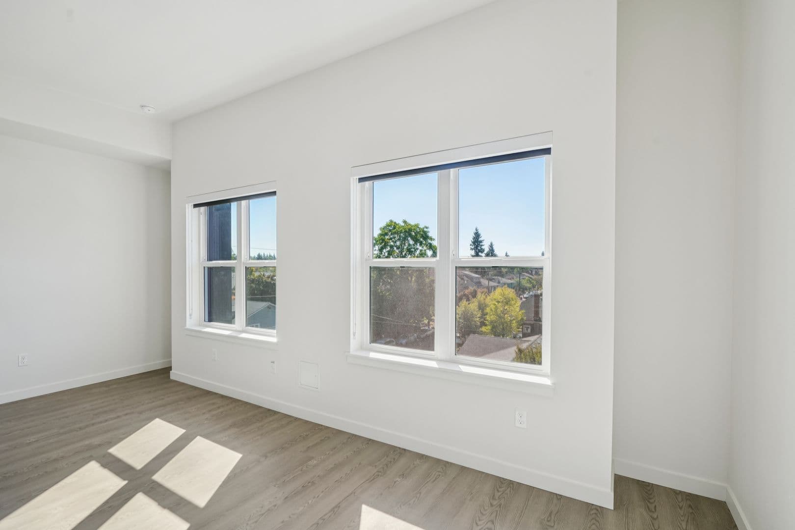 Portland Apartment: 2465 NE Alberta St.