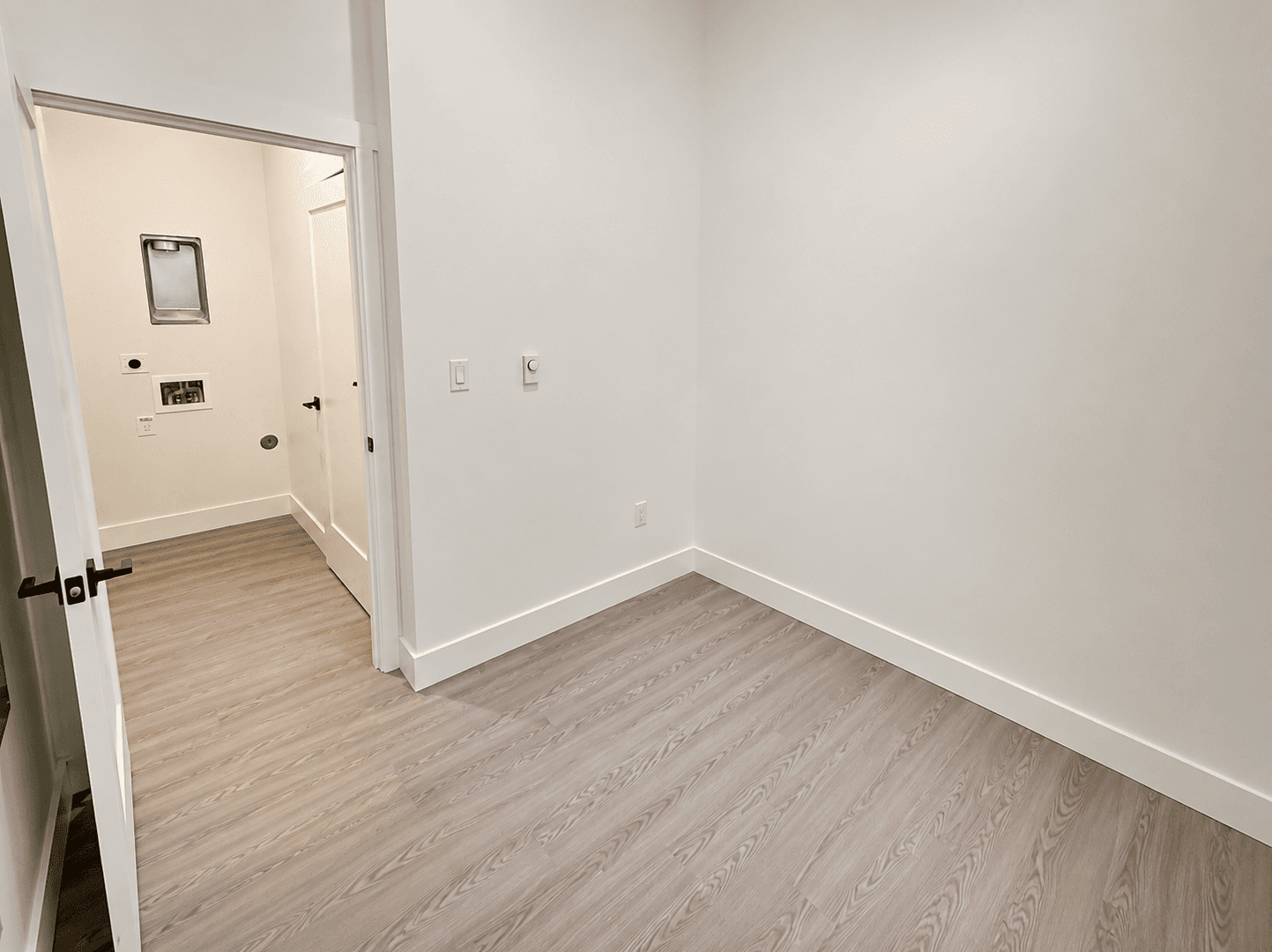 Portland Apartment: 2465 NE Alberta St.