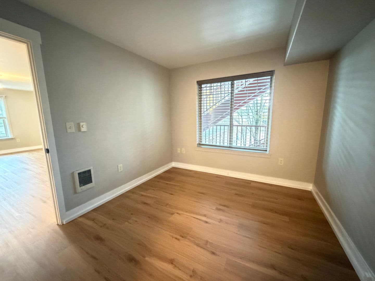 Portland House: 9817 NE Irving St. #216