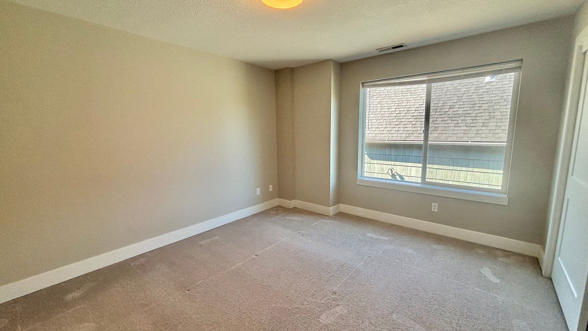 Portland Apartment: 3572-3588 NE Garfield Avenue