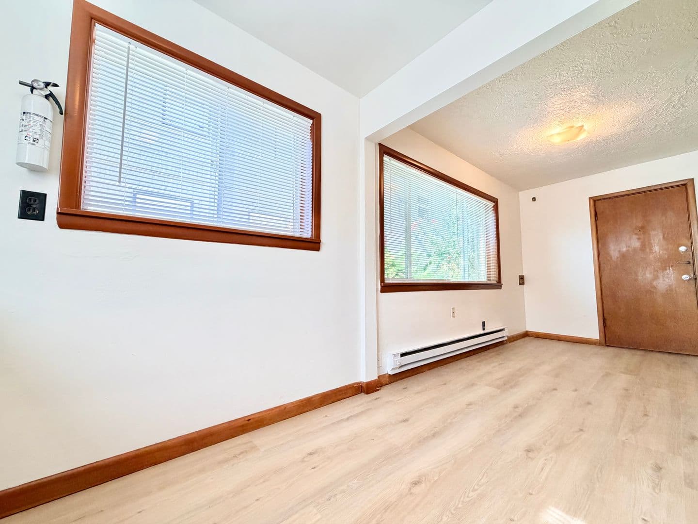 Portland Apartment: 3814-20 SE Francis Street