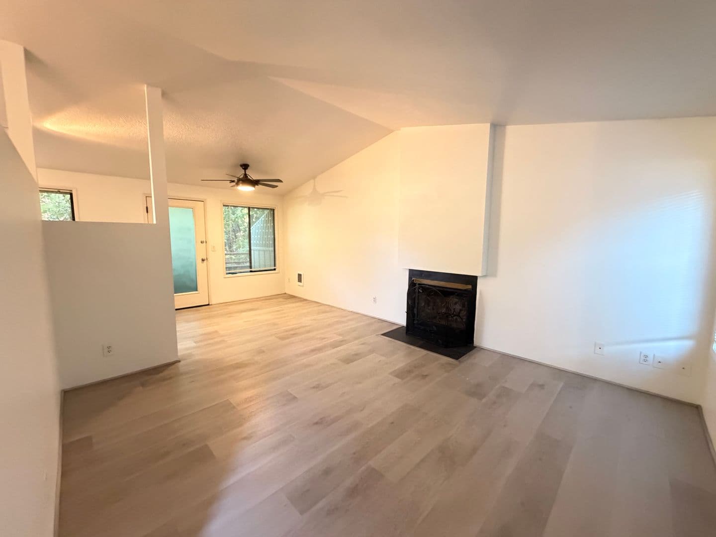 Lake Oswego Apartment: 6951-6957 SW Montauk Circle