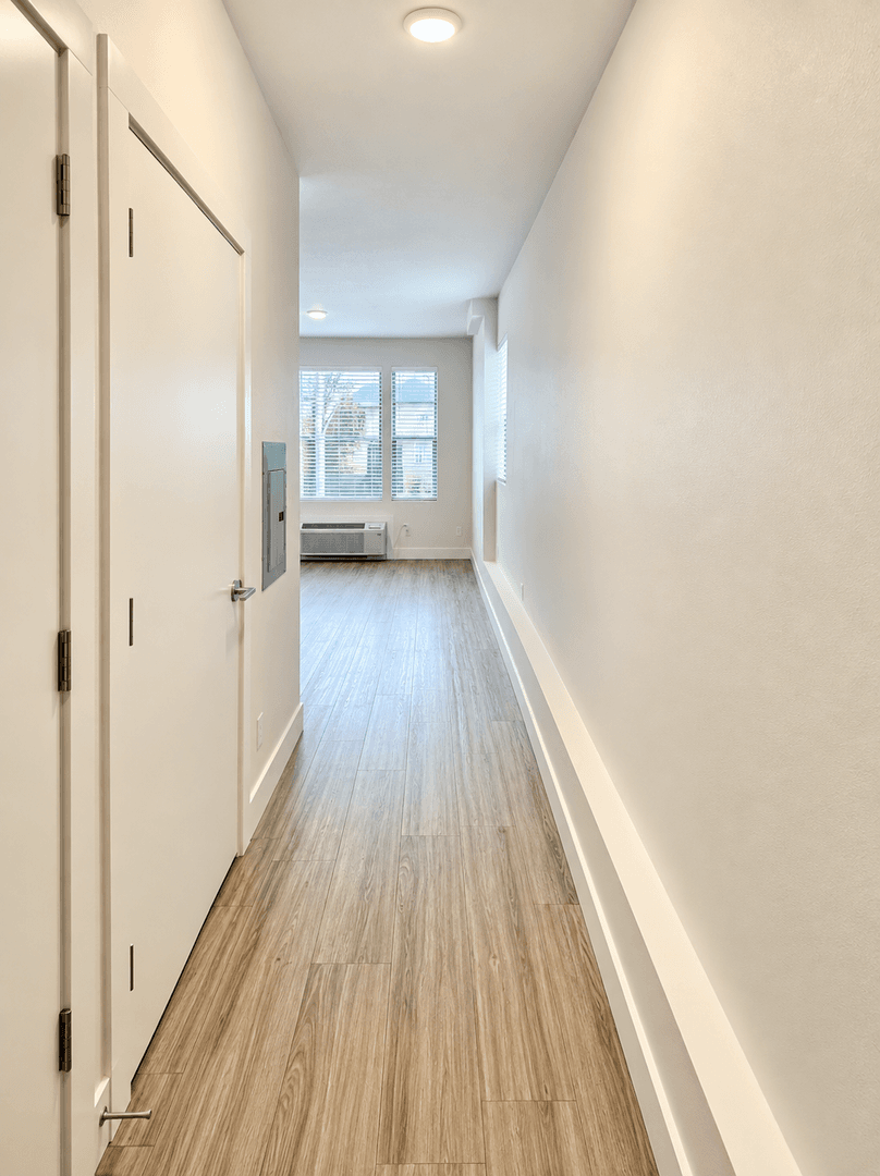 Portland Apartment: 7240 N Saint Louis Avenue