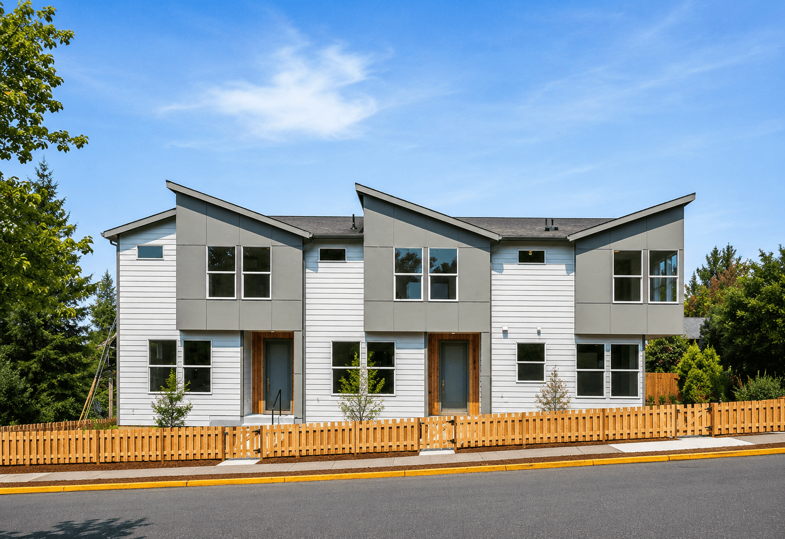 Portland Apartment: 5131-5135 SE Morrison St.