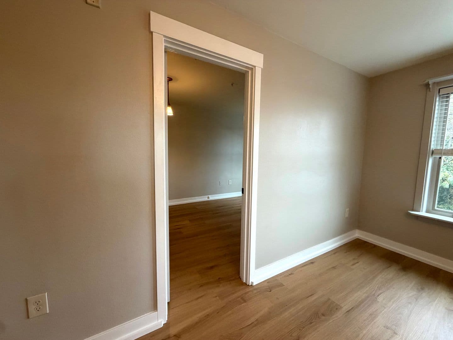 Portland House: 9817 NE Irving St. #216