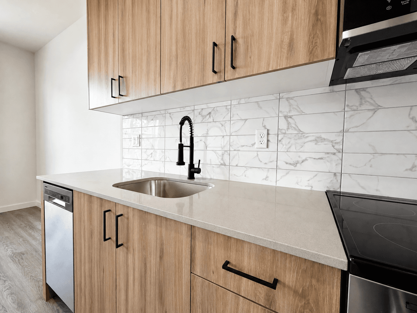 Portland Apartment: 2465 NE Alberta St.