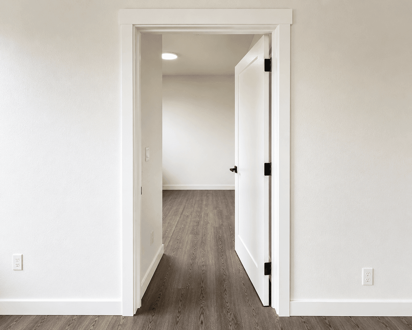 Portland Apartment: 2465 NE Alberta St.