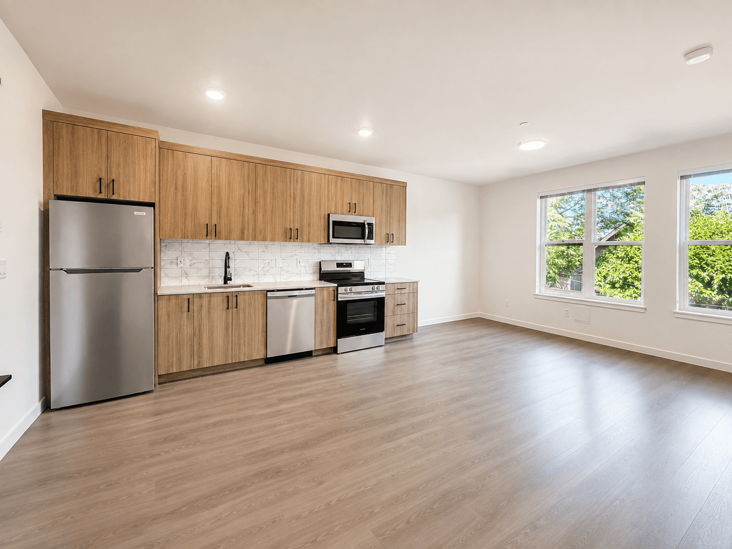 Portland Apartment: 2465 NE Alberta St.