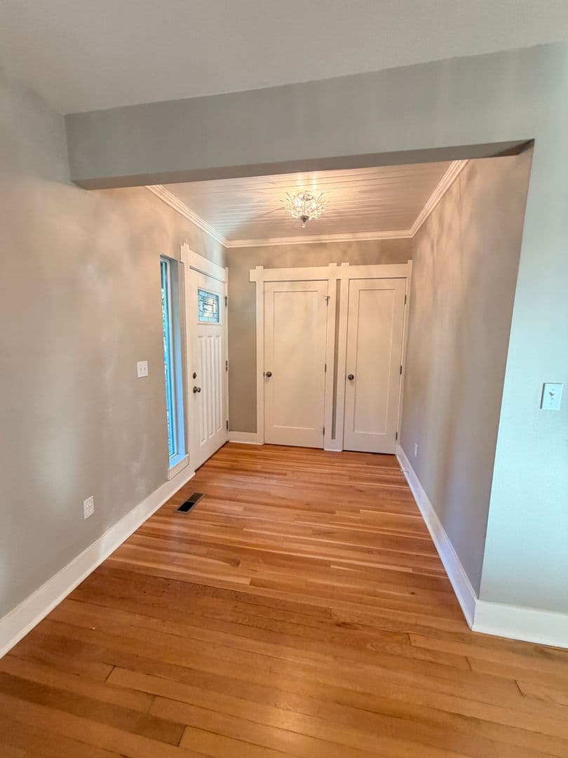 Portland House: 6822 S. Virginia Ave.