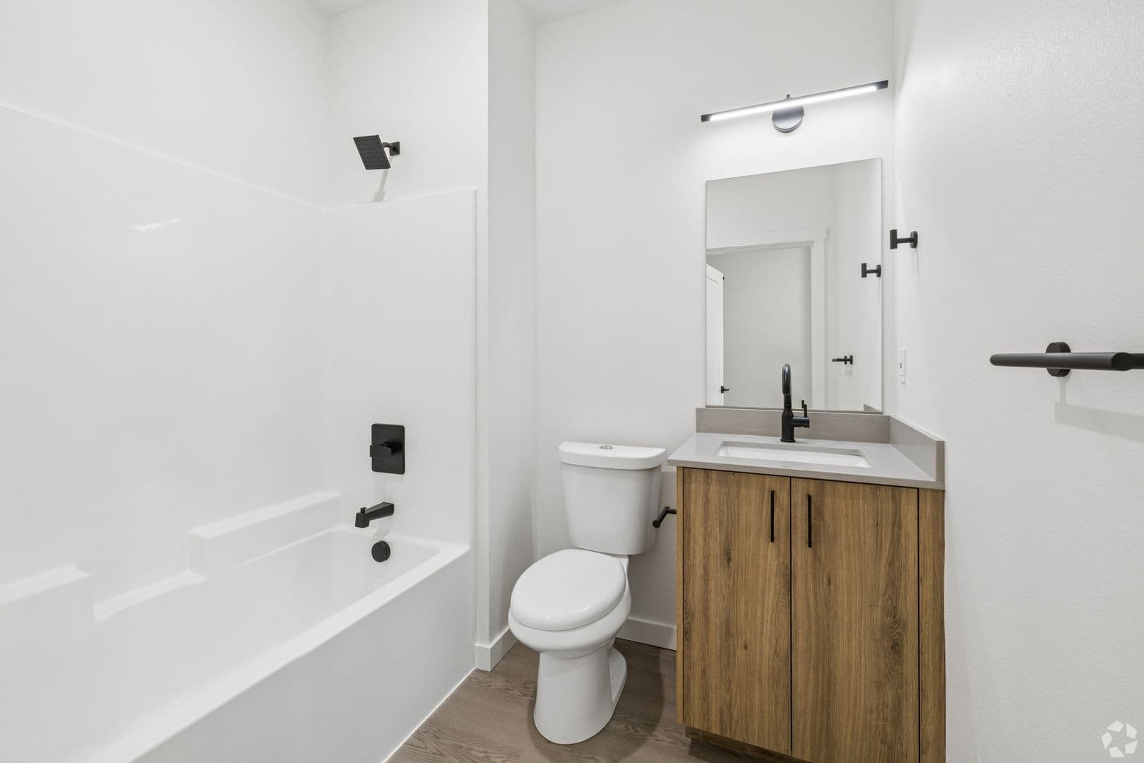 Portland Apartment: 2465 NE Alberta St.