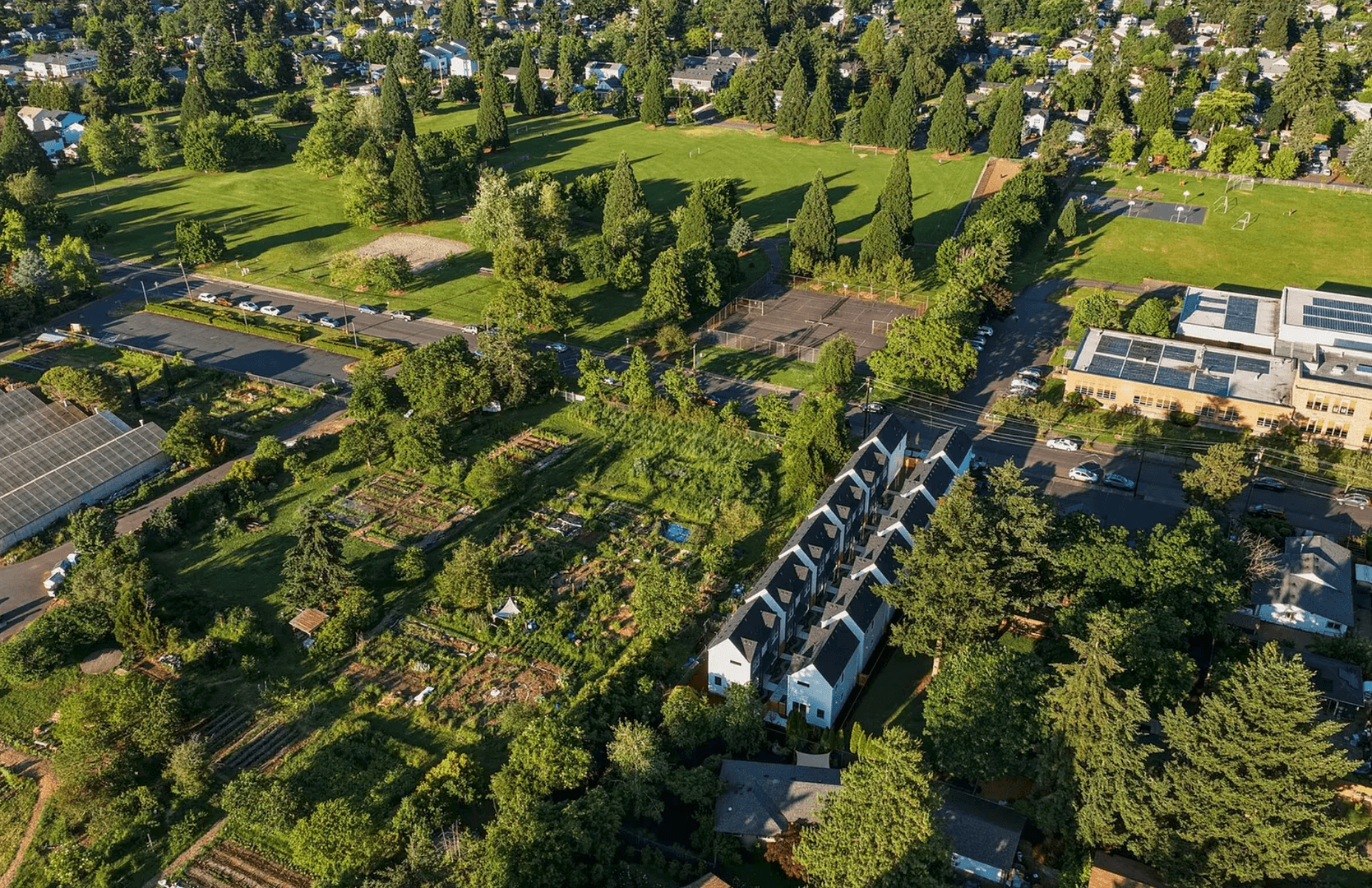 Portland Apartment: 7057 SE 60th Ave.