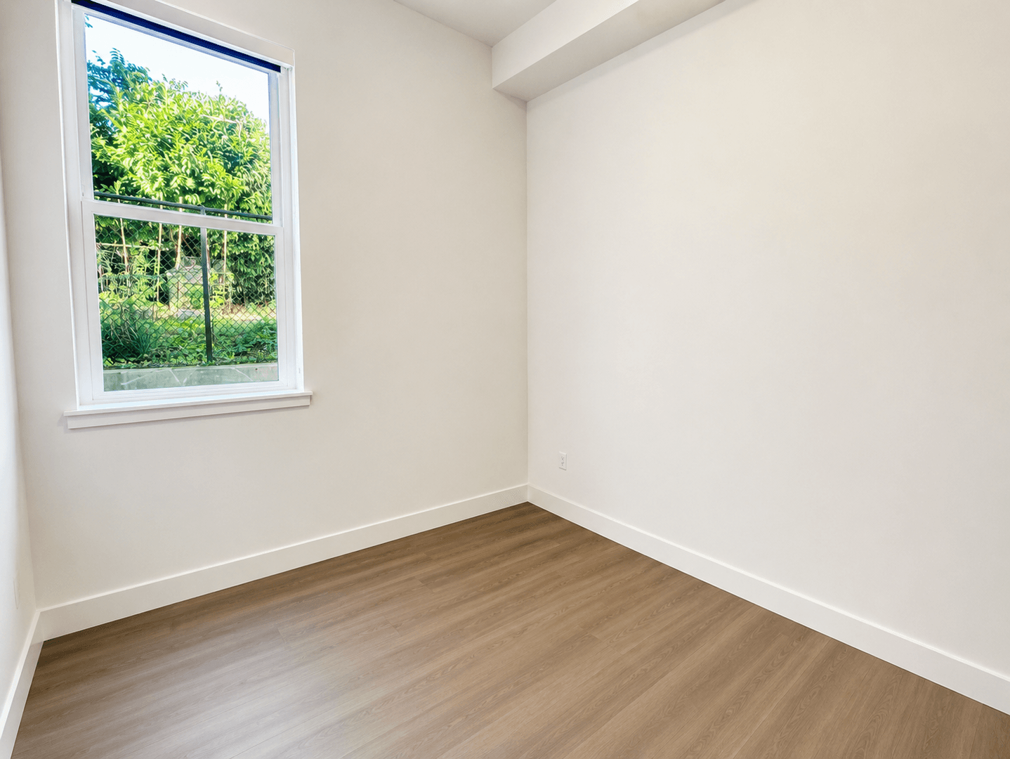 Portland Apartment: 2465 NE Alberta St.