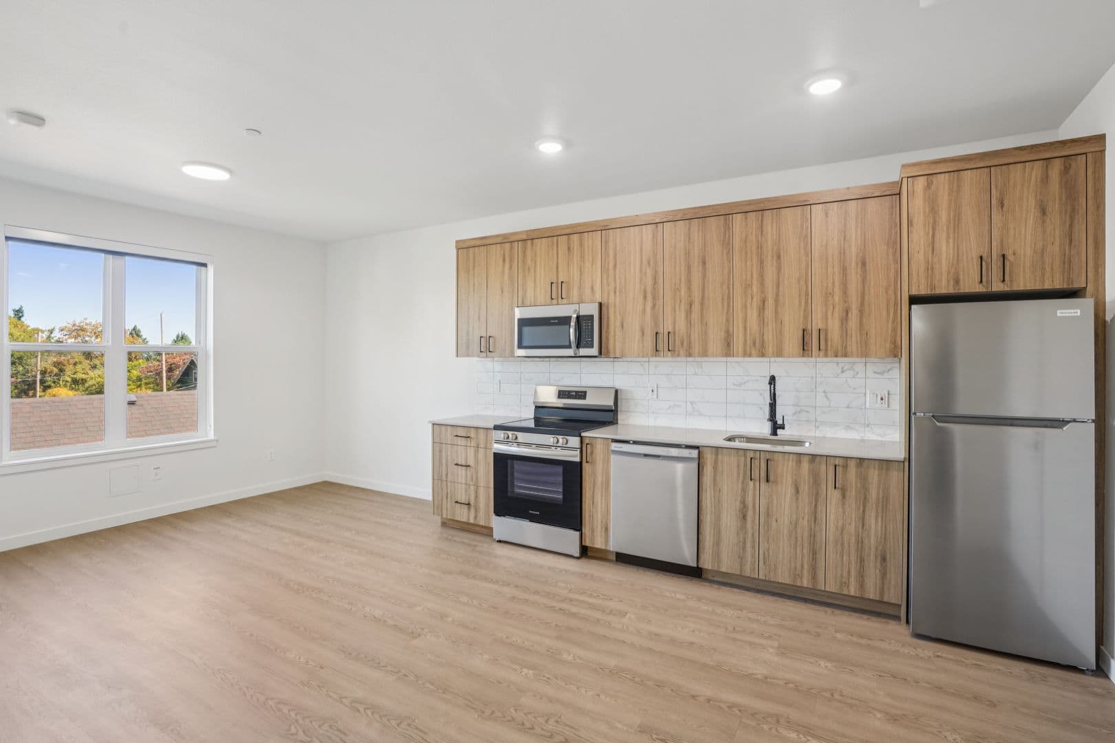 Portland Apartment: 2465 NE Alberta St.