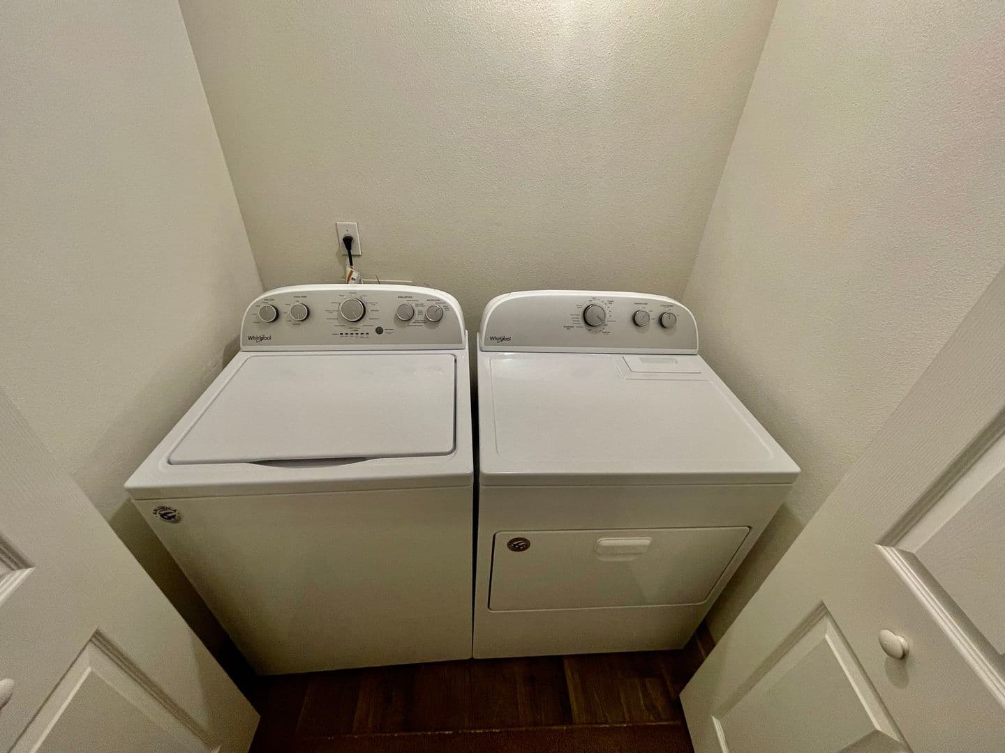 Portland Apartment: 3410-3414 SE 143rd Ave