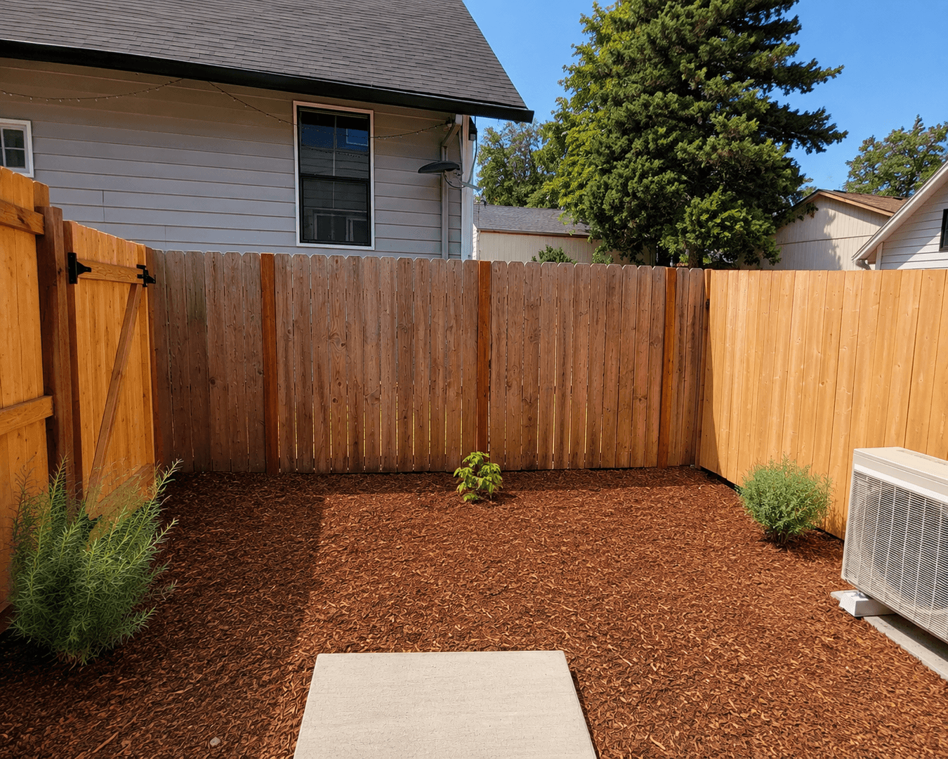 Portland Apartment: 7819-7825 SE Tolman St.