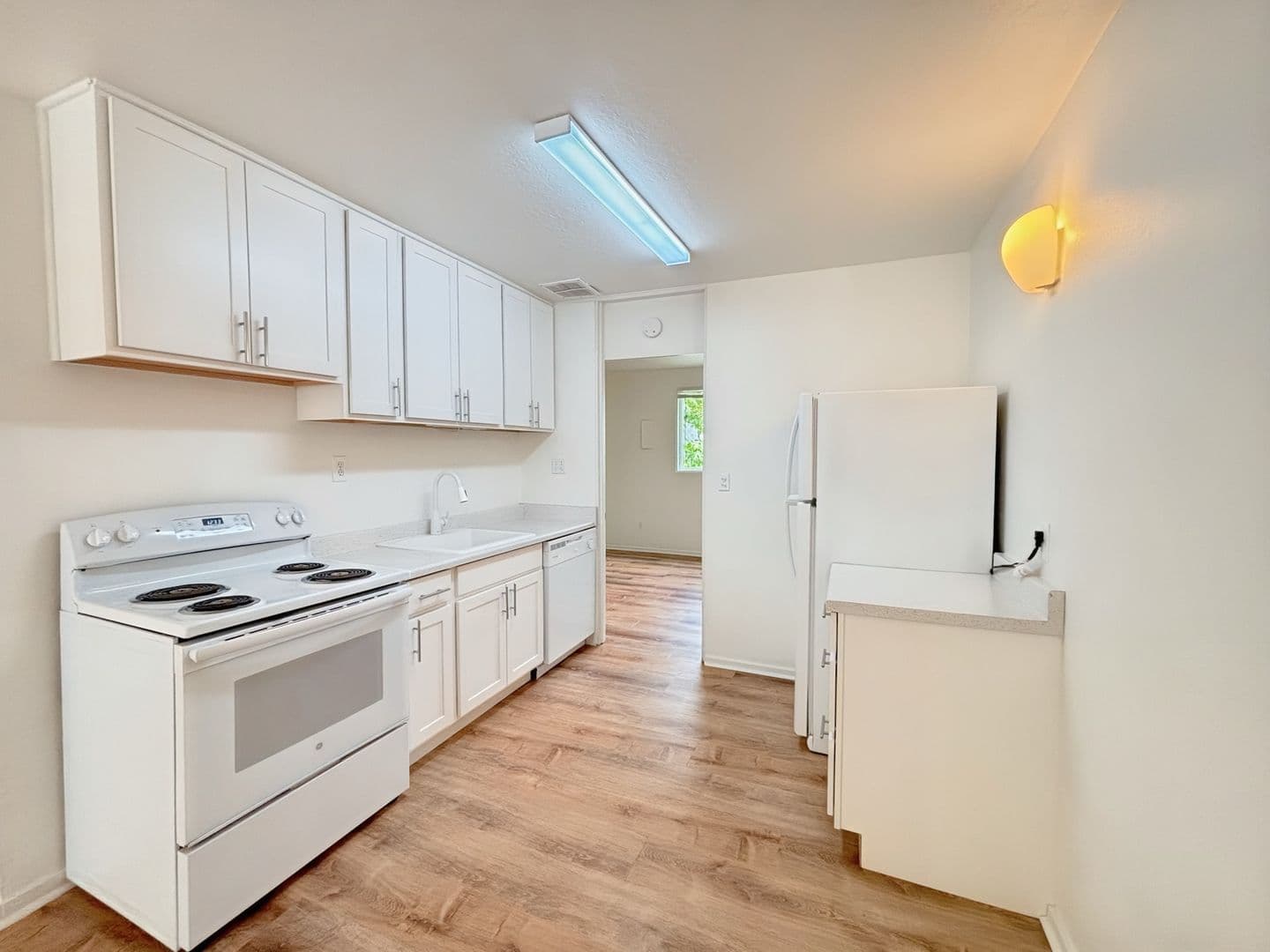 Portland Apartment: 1531-1533 SW Harrison St.