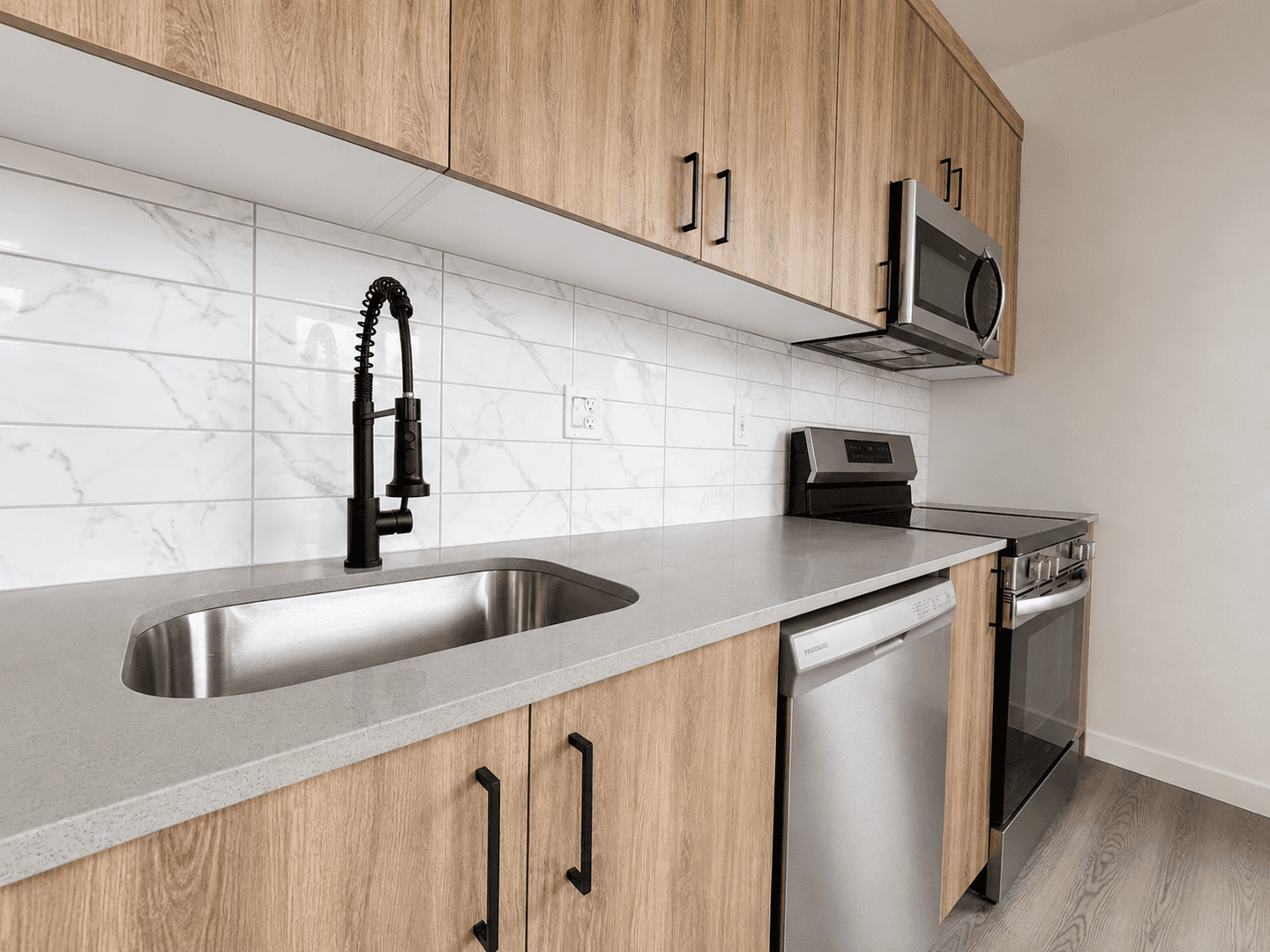 Portland Apartment: 2465 NE Alberta St.