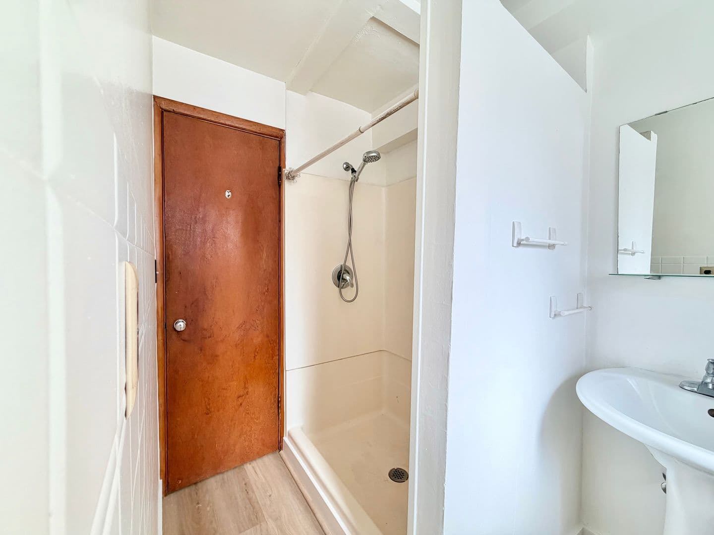 Portland Apartment: 3814-20 SE Francis Street