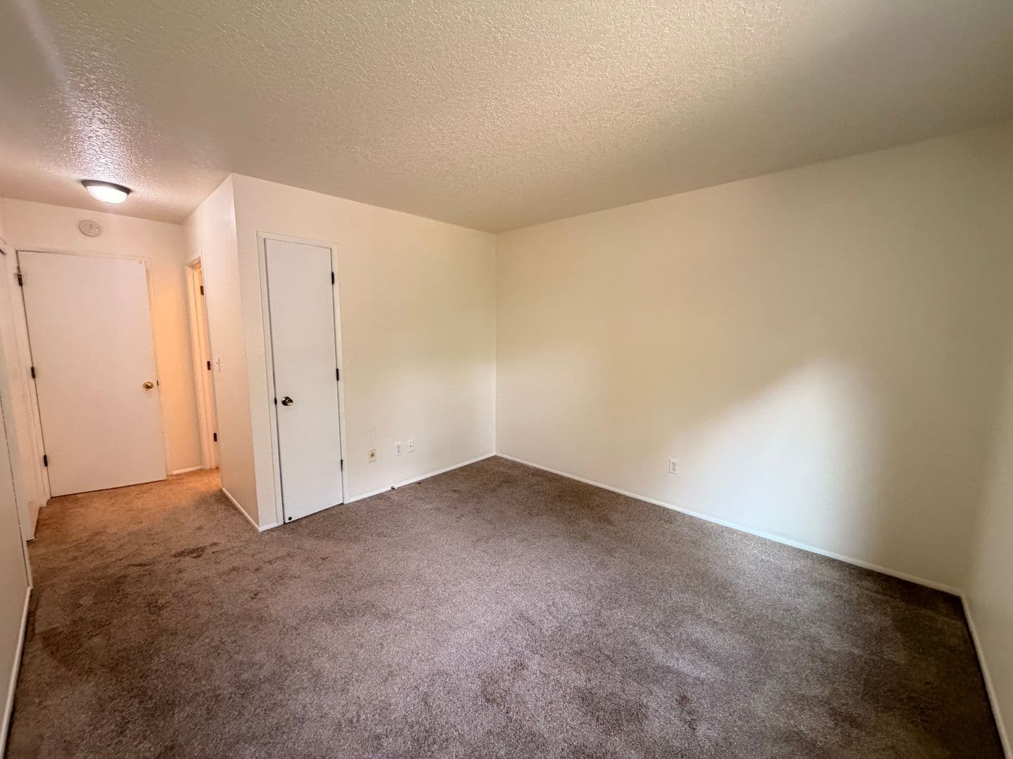 Beaverton Condo: 12078 SW Conestoga Drive