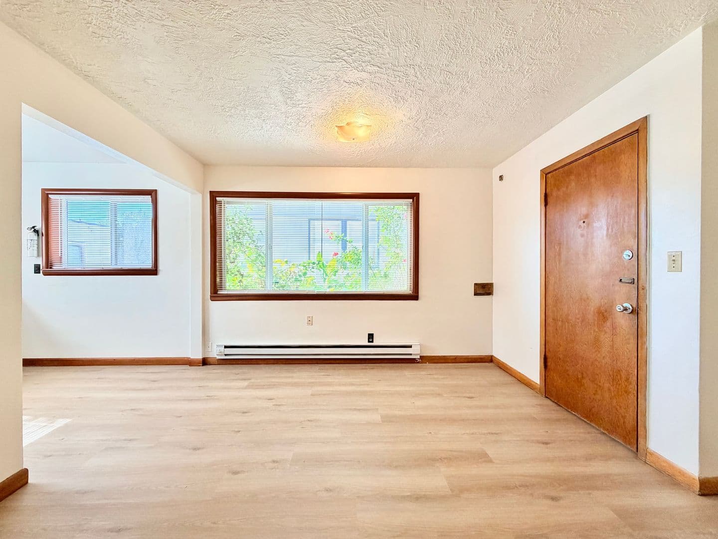 Portland Apartment: 3814-20 SE Francis Street