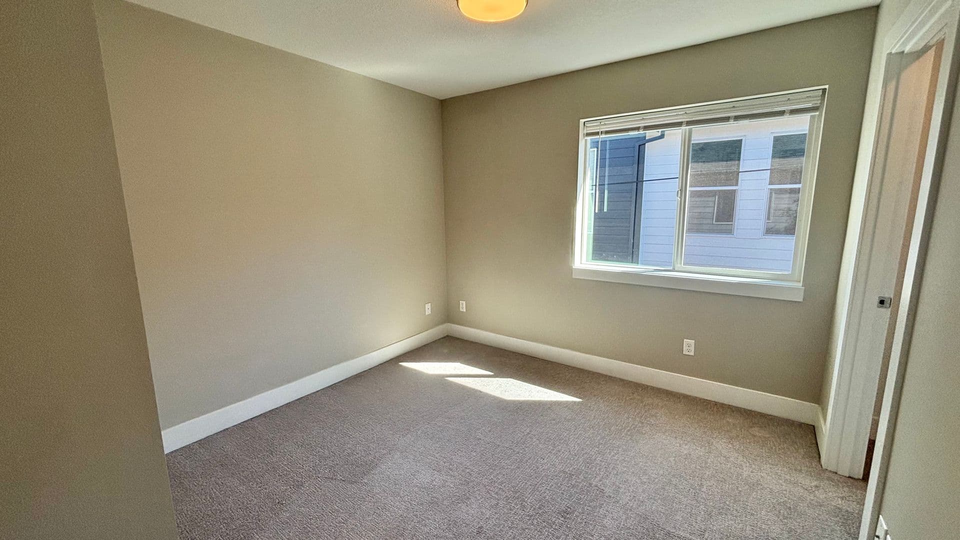 Portland Apartment: 3572-3588 NE Garfield Avenue