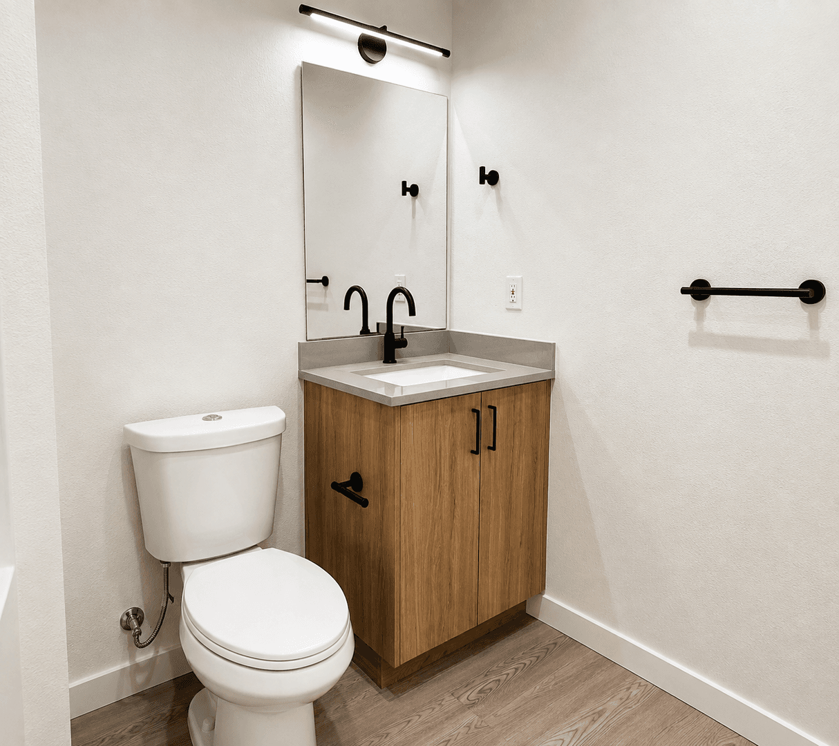 Portland Apartment: 2465 NE Alberta St.