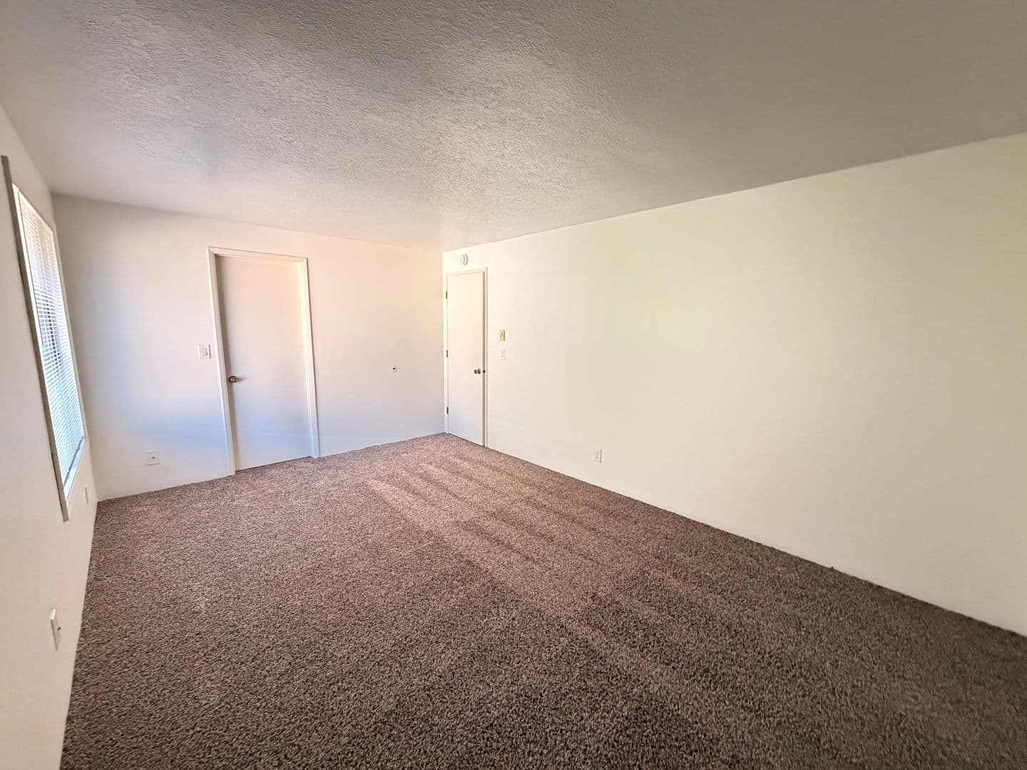 Lake Oswego Apartment: 6951-6957 SW Montauk Circle