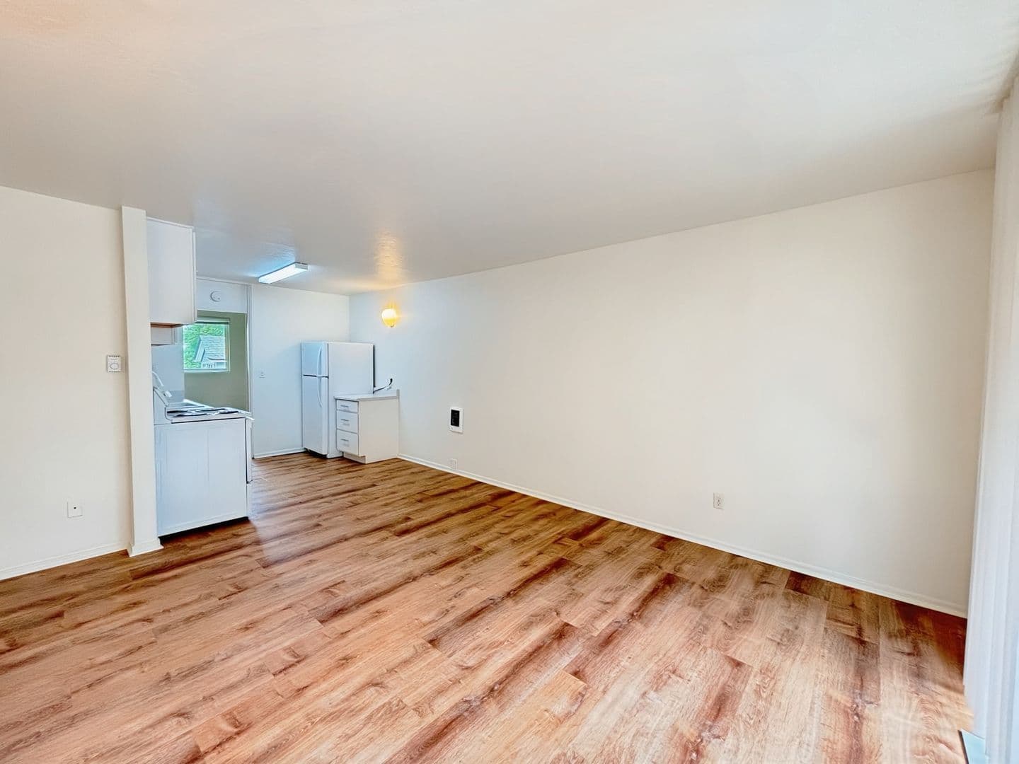 Portland Apartment: 1531-1533 SW Harrison St.
