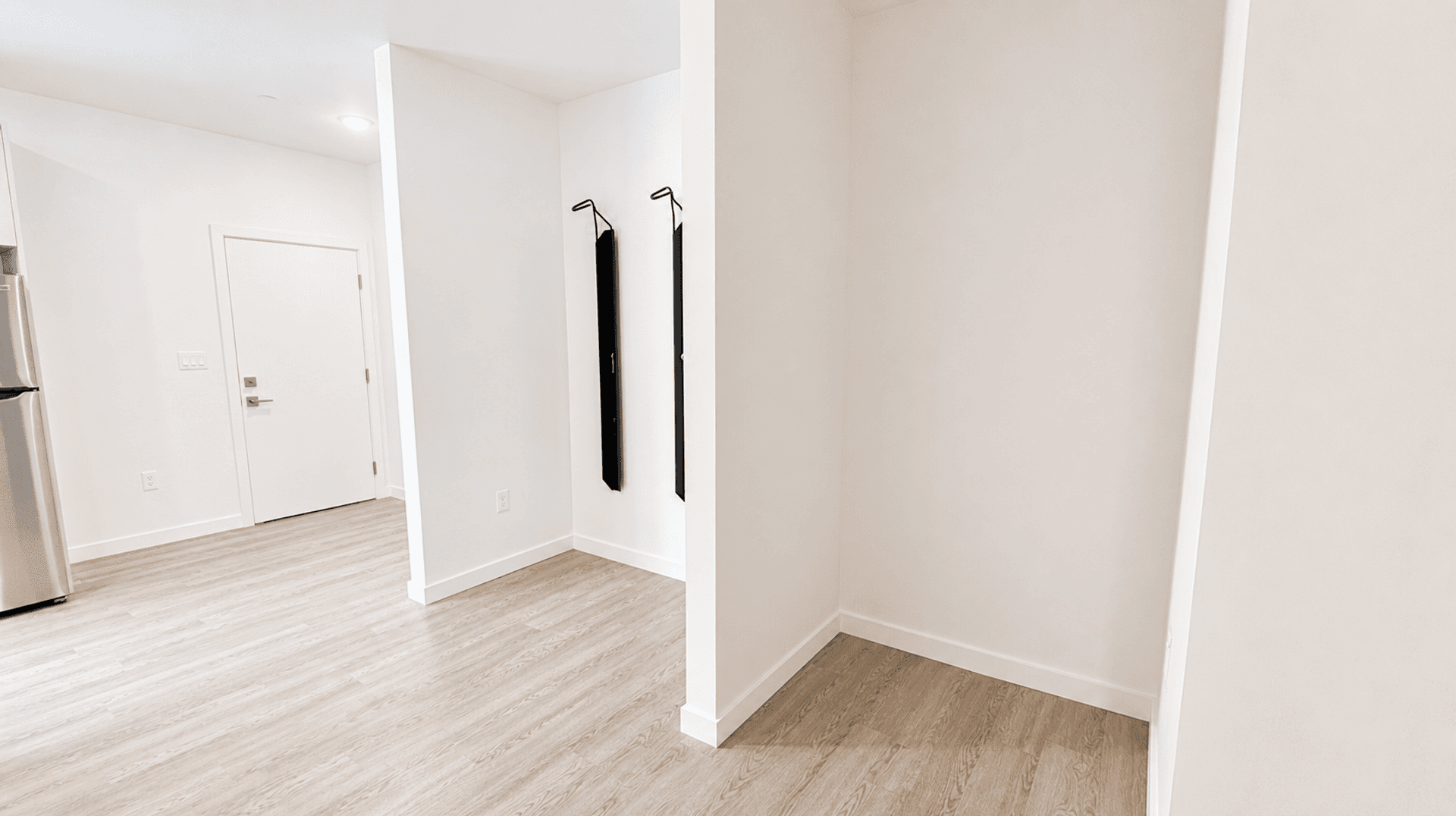 Portland Apartment: 232 NE 61st Ave.